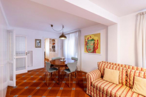 Parlamento Luxury Apartment